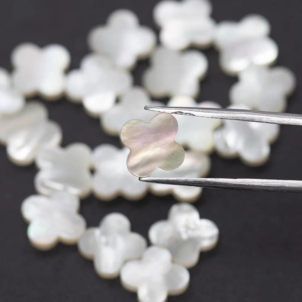Wholesale Price 8mm-16mm Four Clover Leaf Gems Natural Agate Shell Tiger Eyes Stone Malachite Stone for Jewelry Makingate Shell