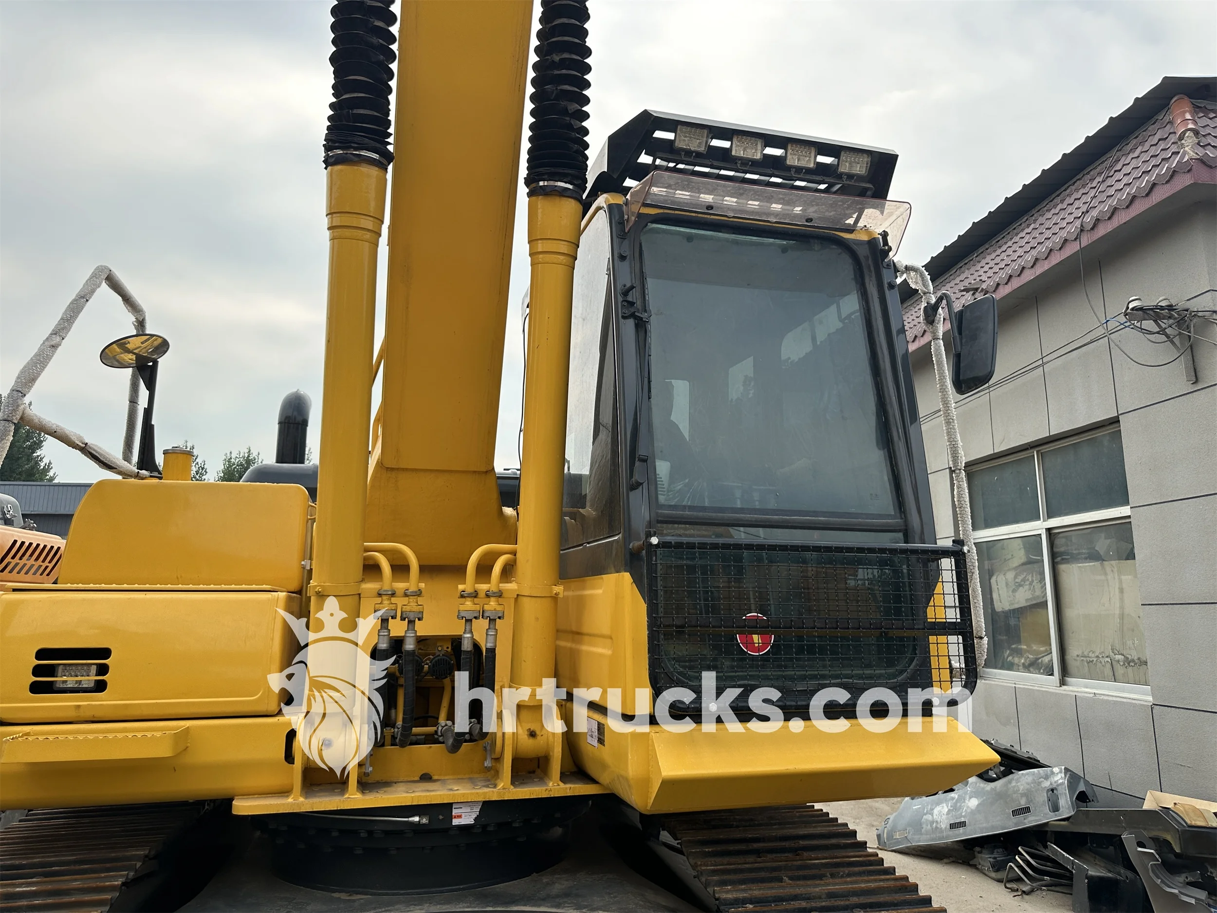 High Quality Used Komatsu PC200 Hydraulic Excavator from Japan Excellent Value with Competitive Price for Sale