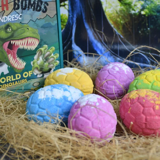 
Dinosaur Egg DIY Pack of 6 Bath Bomb With Surprise Toys For Kids Natural Organic Bath Fizzers With Pure Oil 