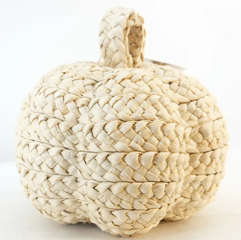 Handmade Knitted Natural Eco-Friendly Corn Husk Ornaments Fall Pumpkin Shaped Decorations