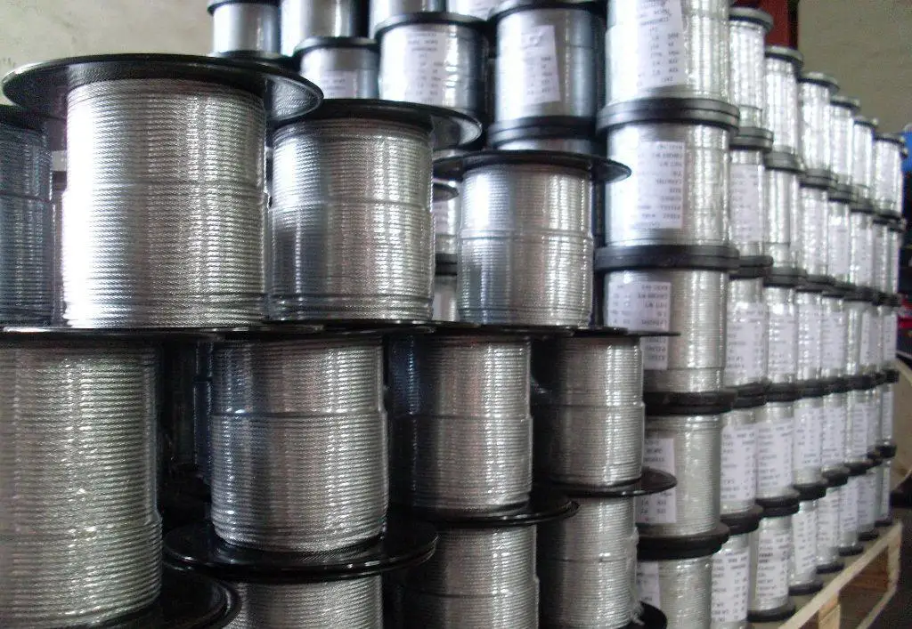 1.5mm Outdoor String Light Hanging Stainless Steel Wire Rope Sling for Holiday Decorative