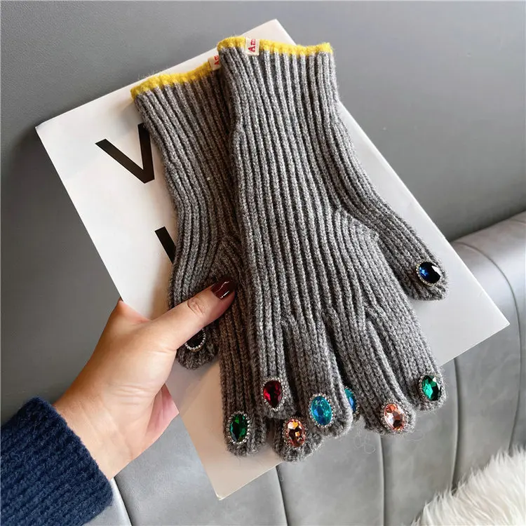 Qushine Rhinestone knitted gloves mittens female winter lovely personality warm woolen gloves girl
