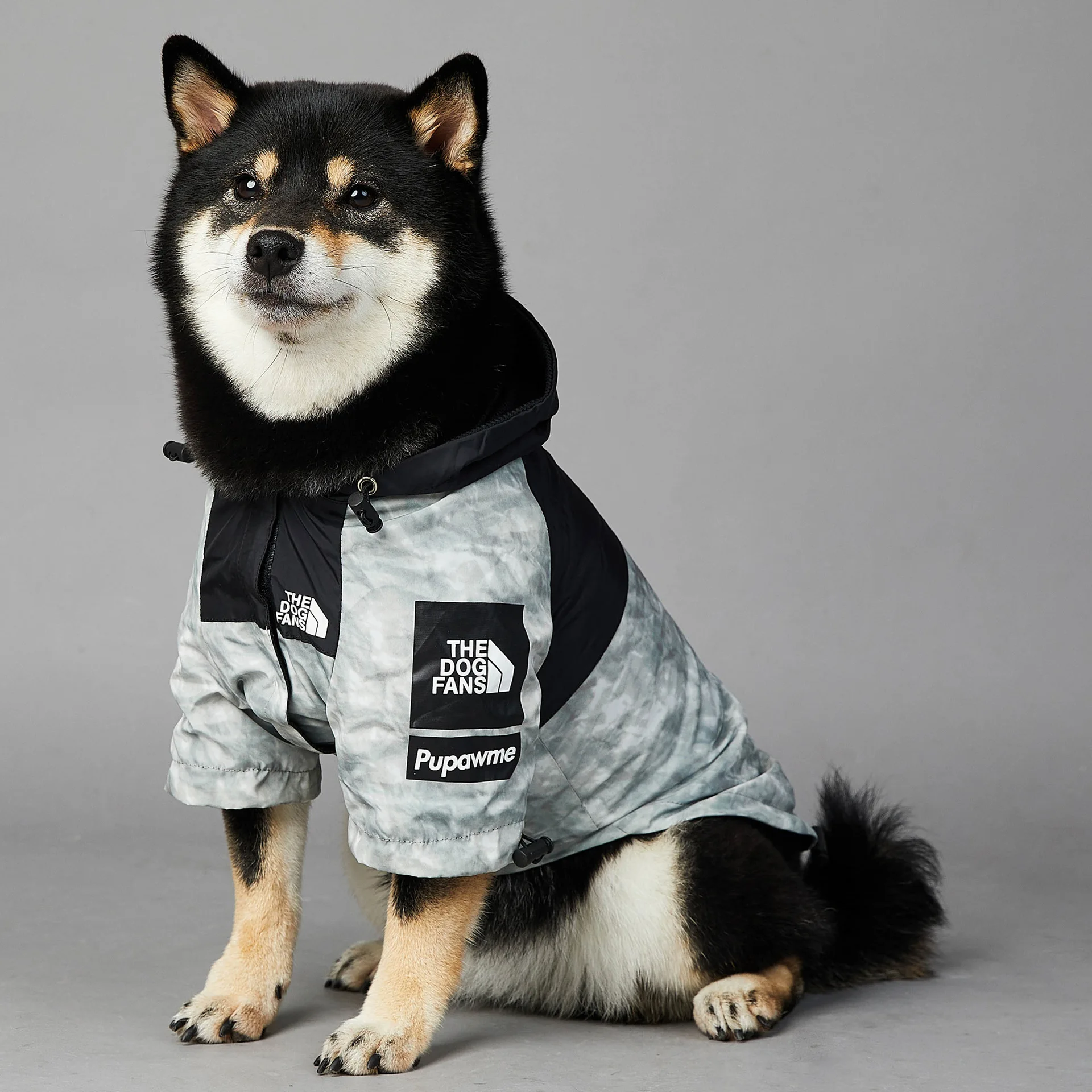 Available Stocks Hot Luxury Style Large Size Puppy Raincoat Pet Apparel Dog-face Waterproof Coats Custom Dog Clothes