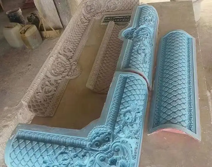 Silicone Rubber Plastic Mould For Gypsum Cornice Plaster Crown Moulding