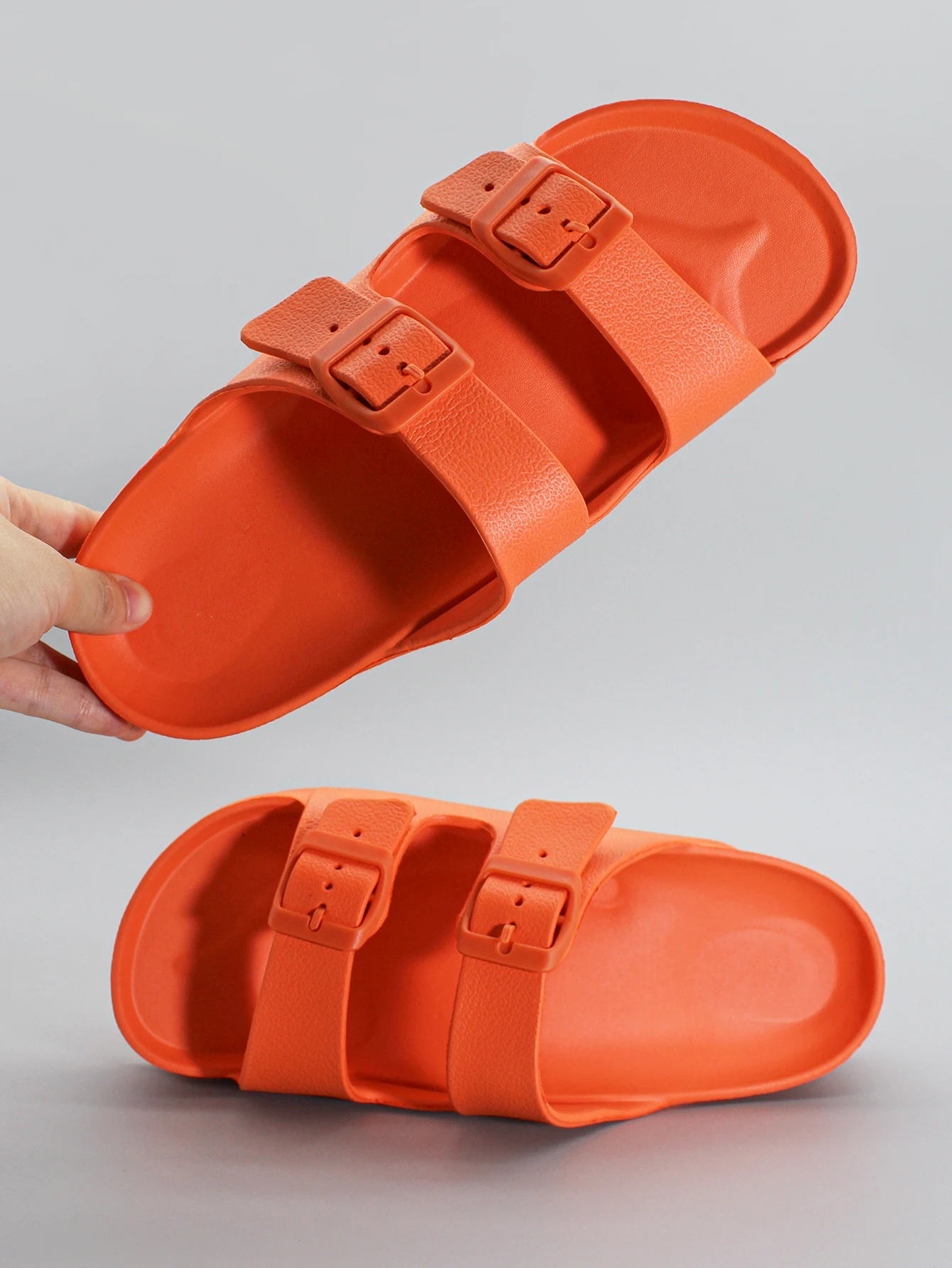 Manufacturers first-hand source wholesale slippers female thick soles step on shit sense home slippers summer room slippers