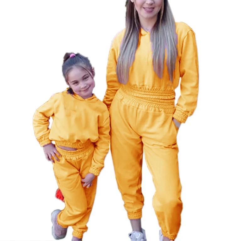 Модный спортивный костюм для бега из двух предметов, комплект с простыми толстовками, женский спортивный костюм, детские толстовки с капюшоном для девочек, зимние комплекты для мамы и меня