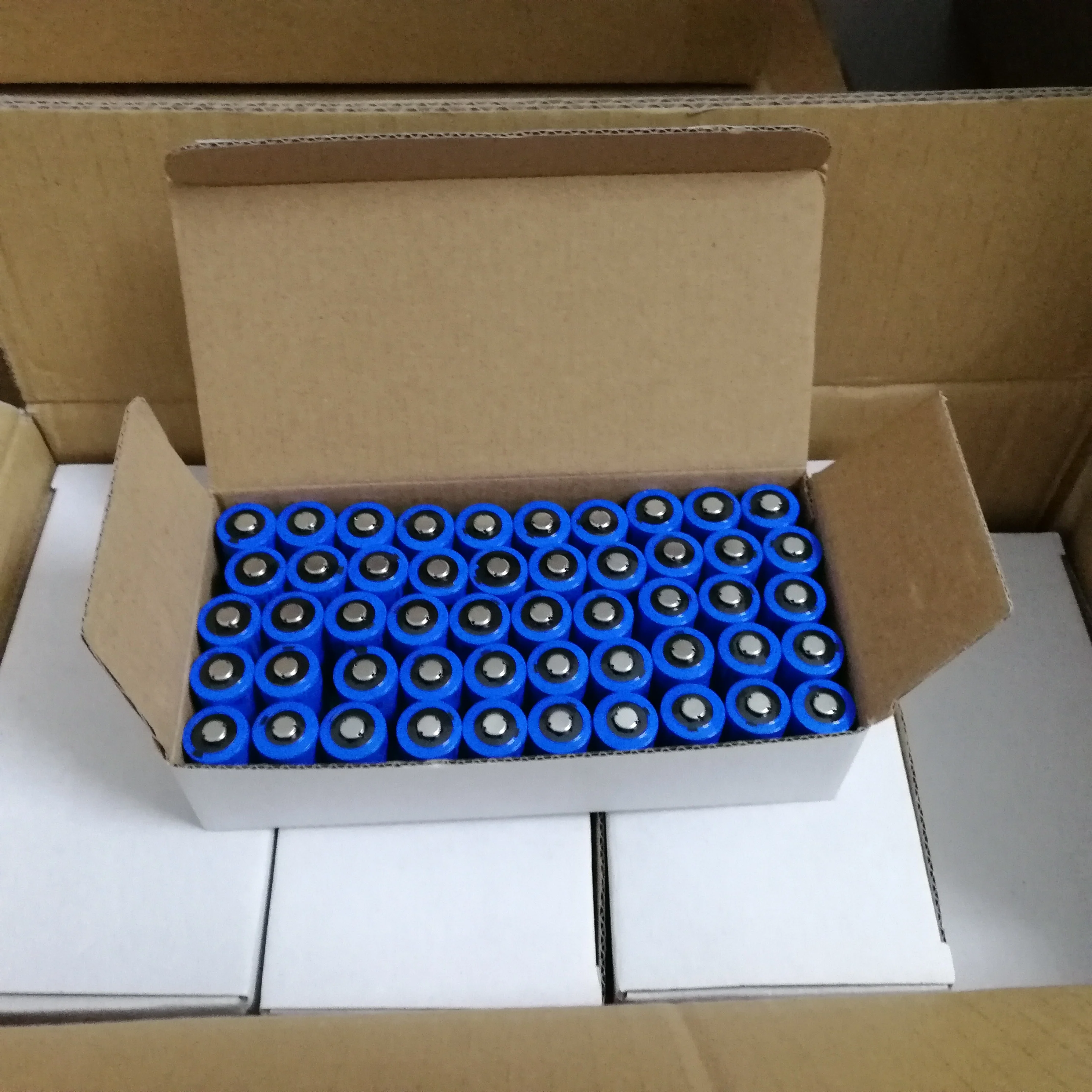 3v lithium batteries CR123A 1000mAh 1300mAh Lithium Primary Battery Li-MnO2