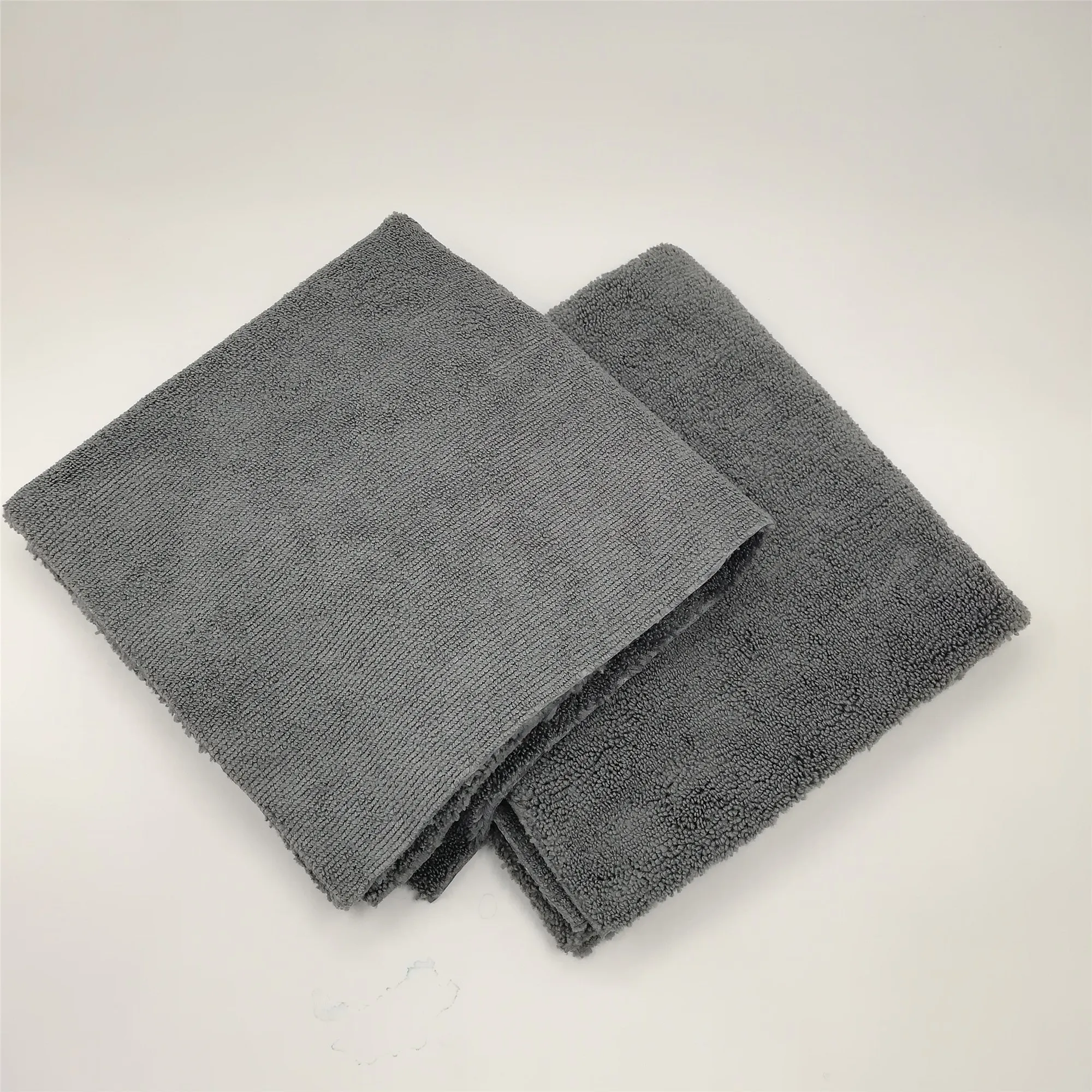 Wholesale Edgeless Thick Plush Microfiber Long and Short Pile Car Wash Towel Two Sided Towel