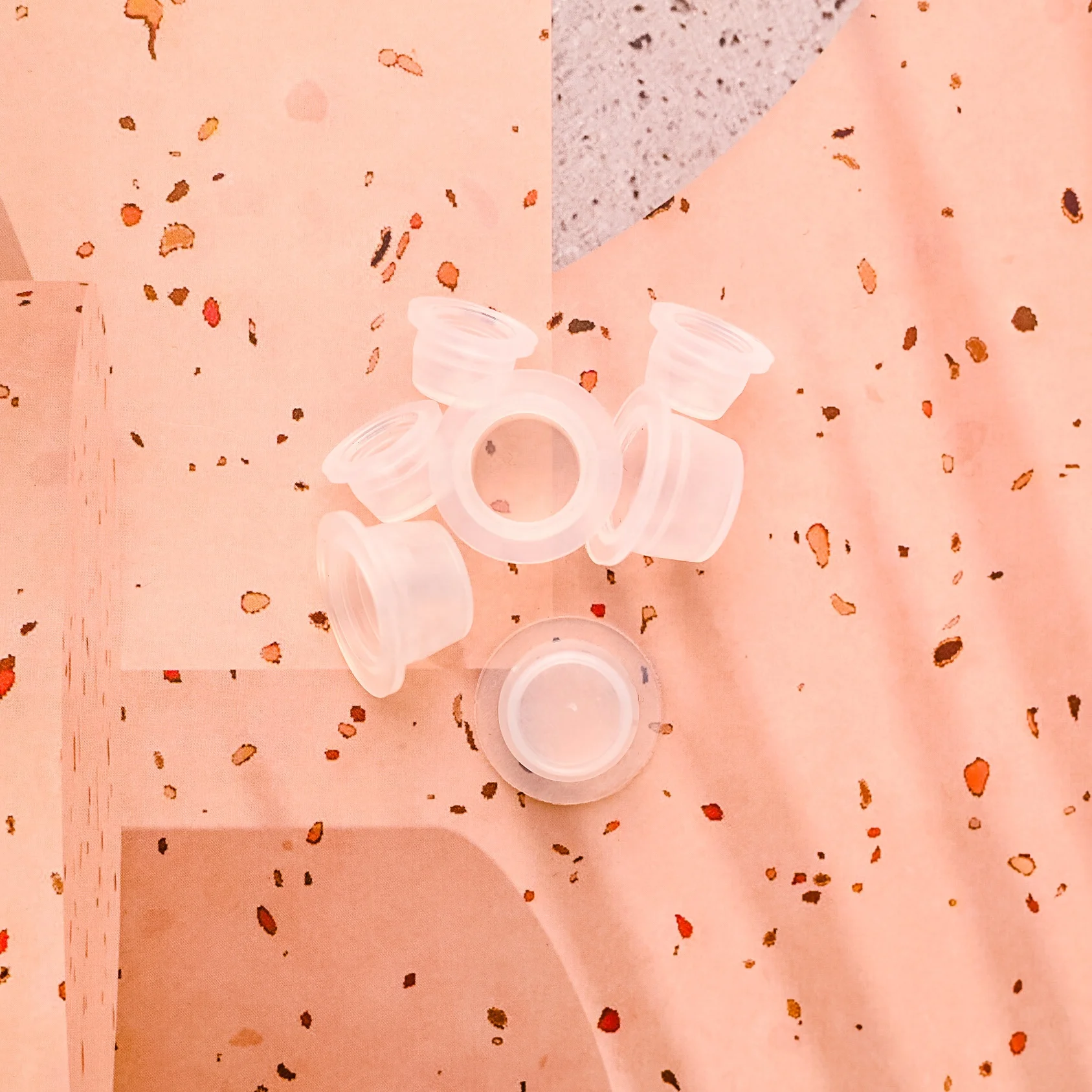 20mm 24mm 28mm Wholesale Inner Plug Plastic Bottle Cap Bottle Insert Stopper Plastic Plug For Bottle