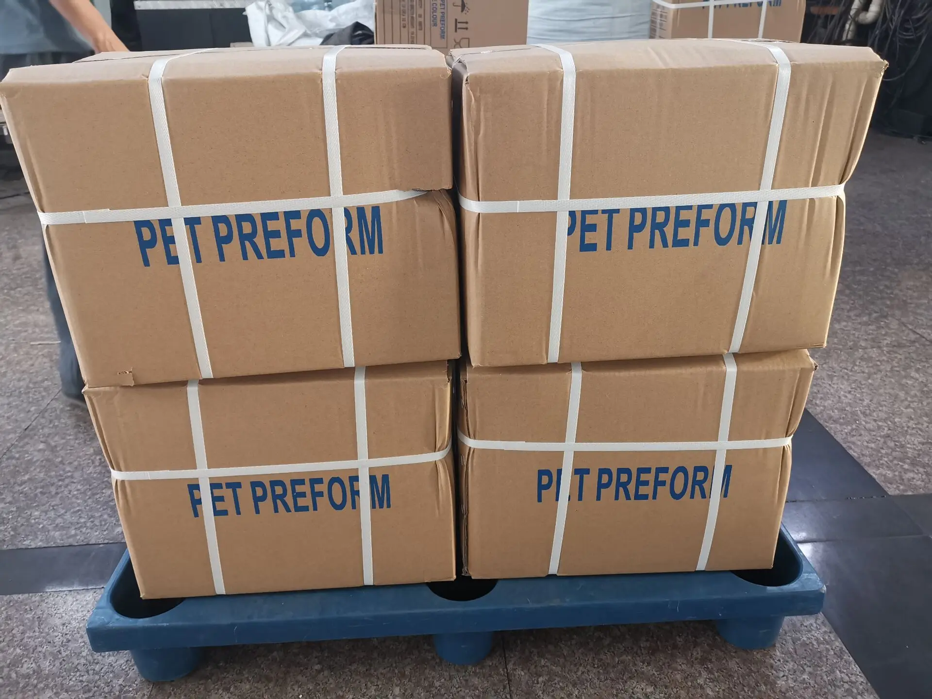 730g 5 gallon PET Preform