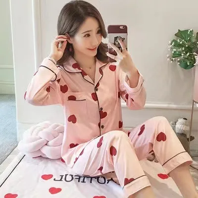 Женская пижама из молочного шелка с цветочным принтом Корейская мультяшная длинным рукавом 2 предмета Пижамный комплект для сна и отдыха