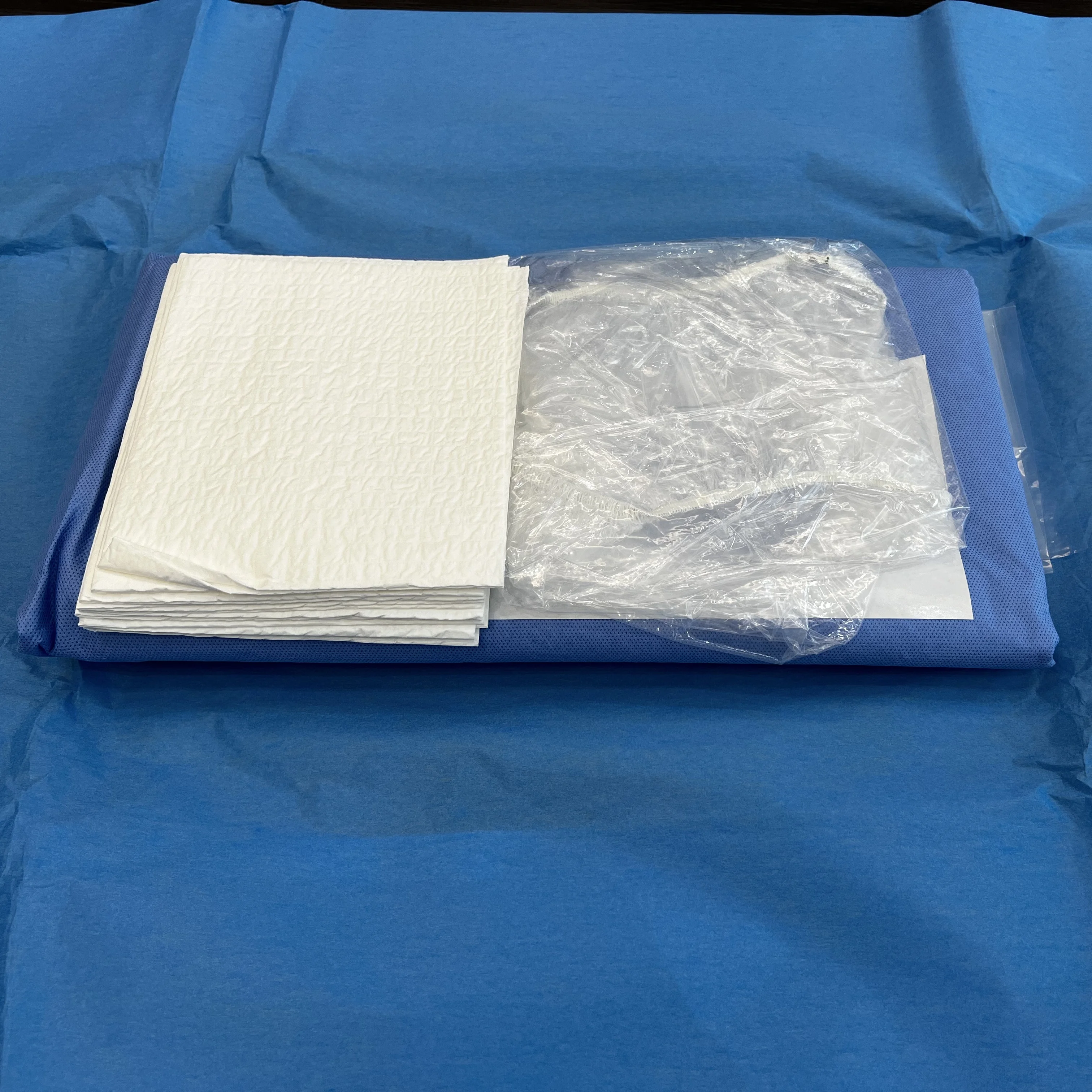 Medical supplies Angiographic procedures Cardiovascular Angiography Drape Set Pack with 4 holes for hospital medical consumables