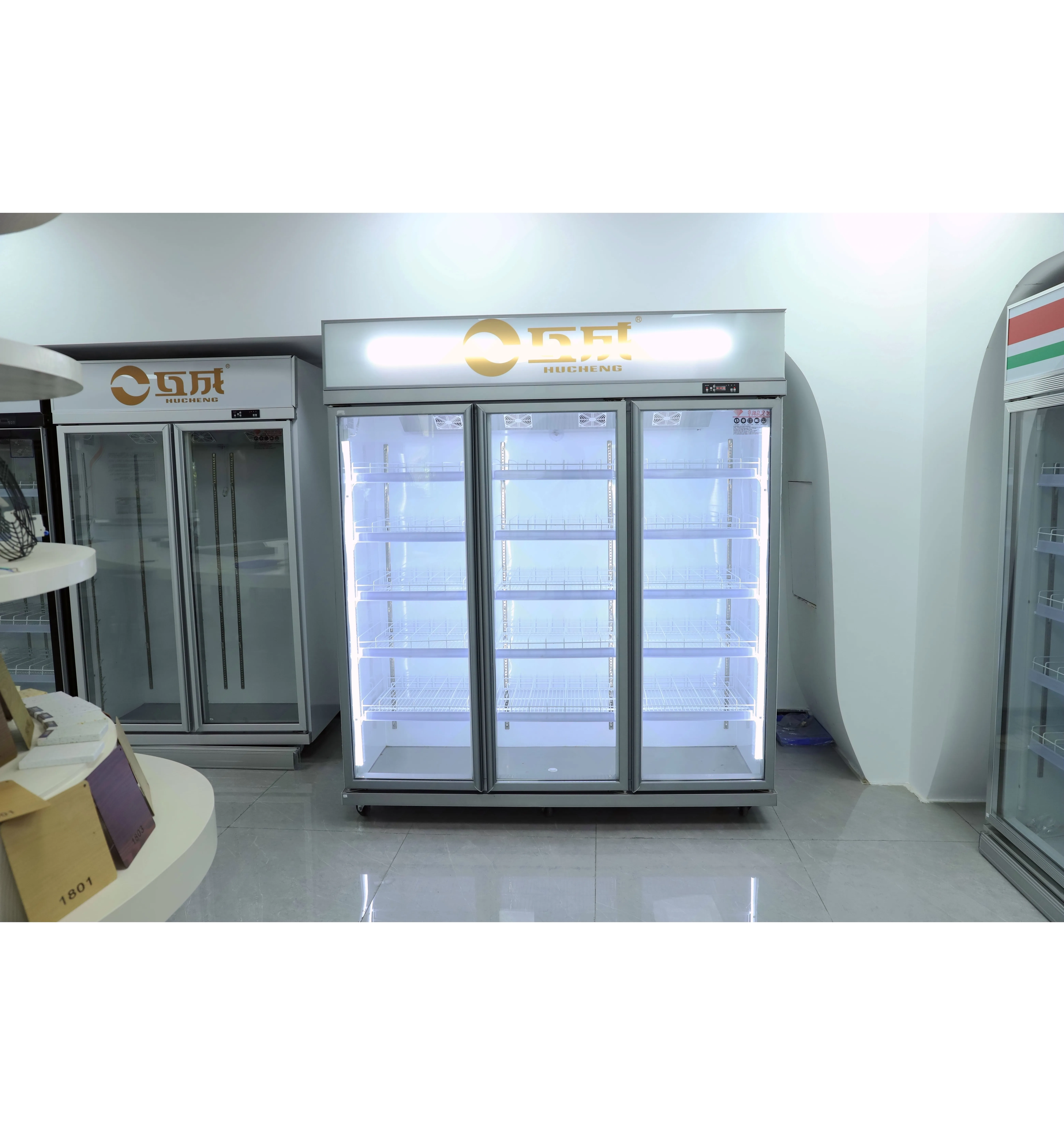 REBIRTH Instant Global Delivery Glass Door Fresh Frozen Fruit And Vegetable Beverage Vertical Freezer For Wholesale