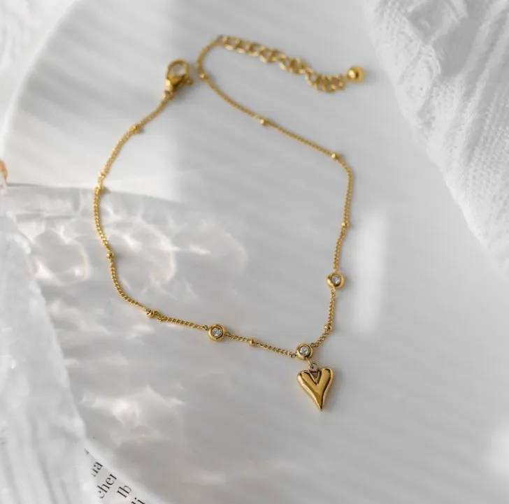 
2021 new popular titanium steel 18K gold love crystal color preservation gift classic anklet women 