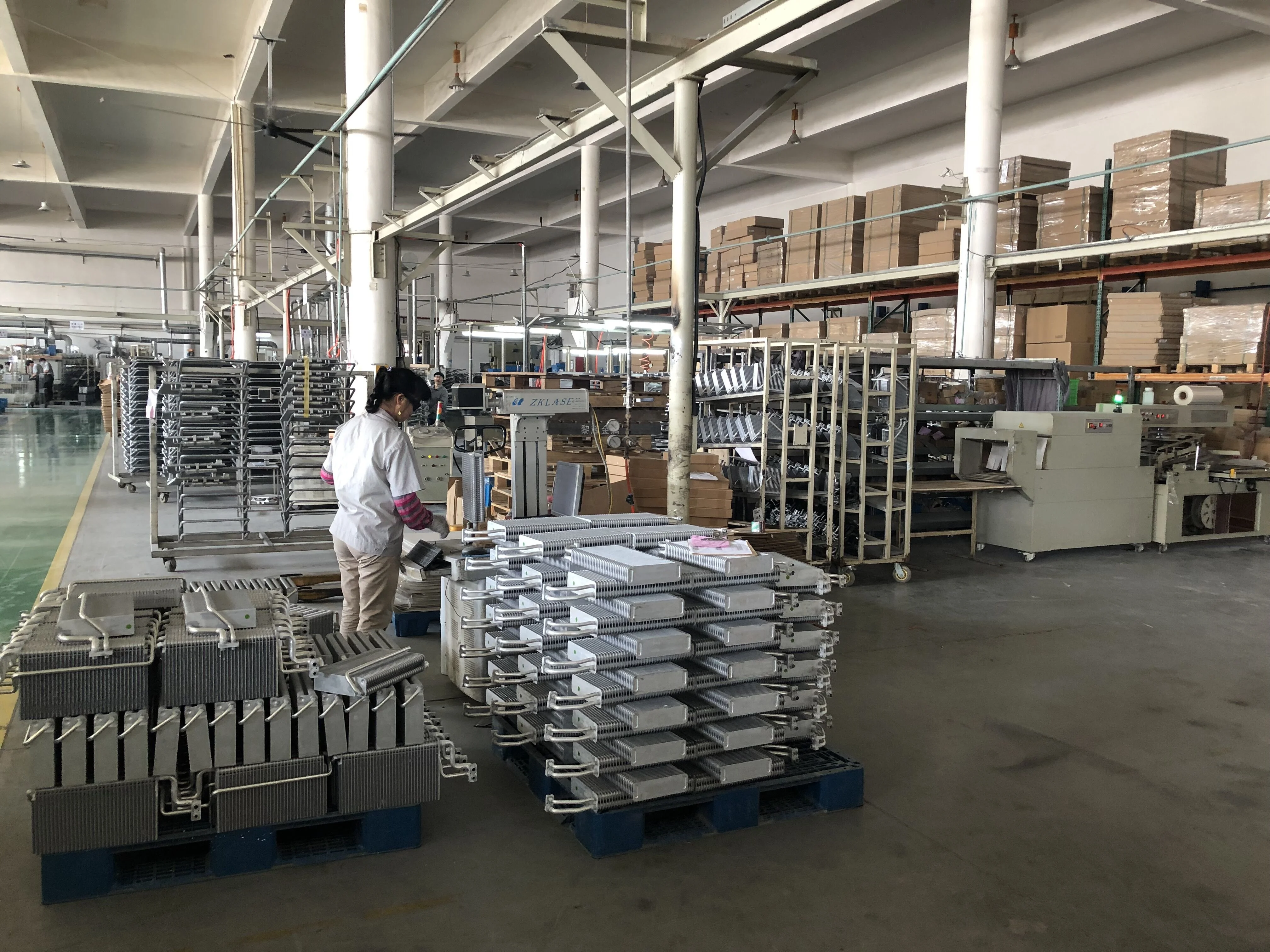 Auto air conditioning evaporator Cooling Coil for T-OYOTA COROLLA EX/MATRIX ALTIS 2003-2004