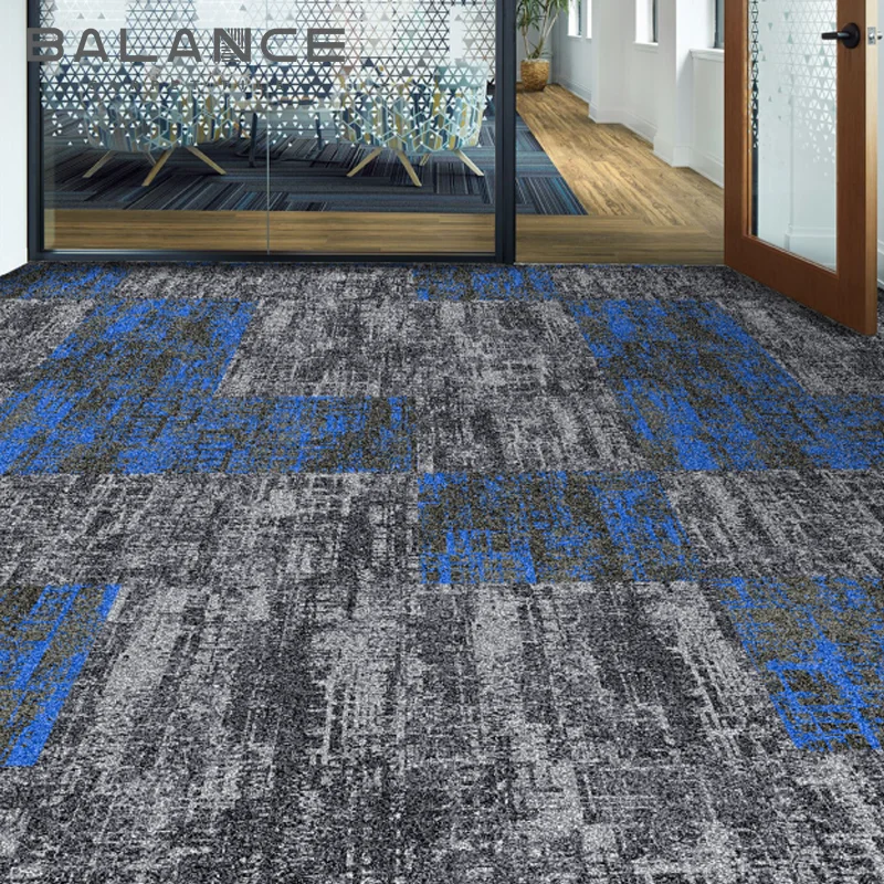 Modern Reversible Home Floor Carpet Tile Machine Made Polypropylene Cushioned Stain Resistant Solid Color Rectangle Pattern
