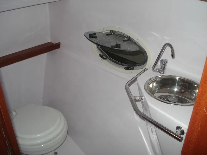 
PLEASURE BOAT FOR FAMILY SAFTER 850 SEAGULL FIBERGLASS BOAT 