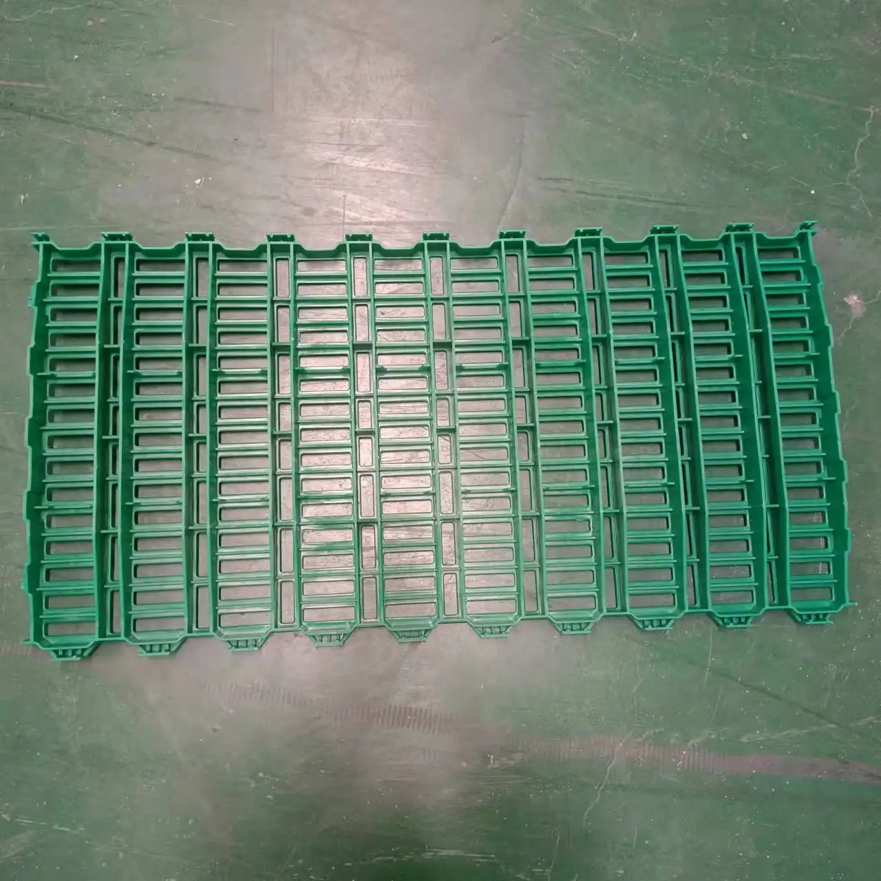 Plastic sheep slat flooring for goat shed farm