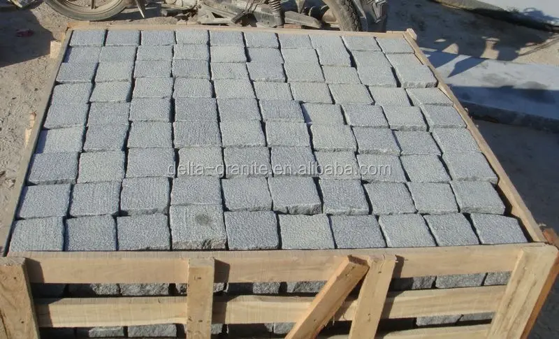 Chinese wholesale black natural split cubes stone for Paving