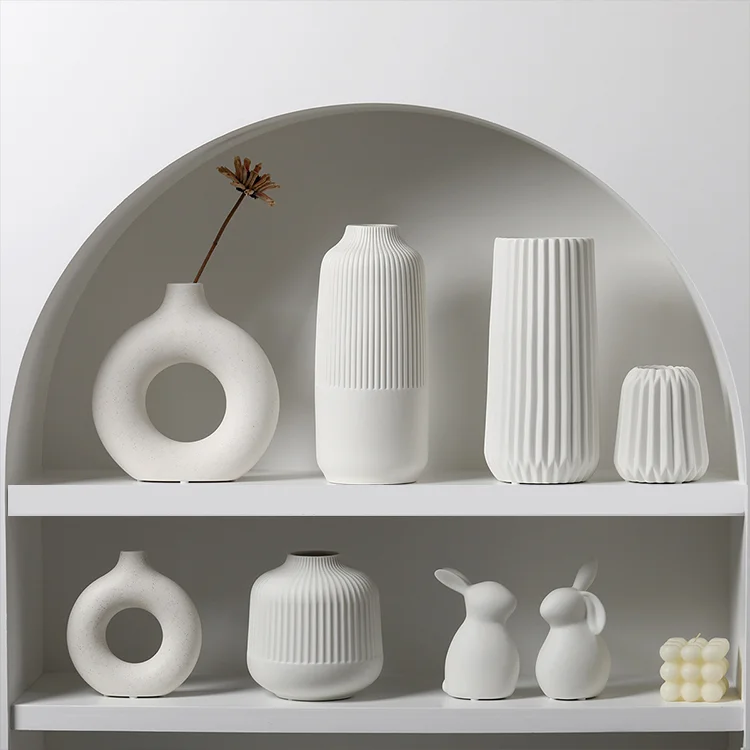 Wholesale Modern Standing White Unique Vase New Design Round Ceramic & Porcelain Flower Vases for Home Decorative