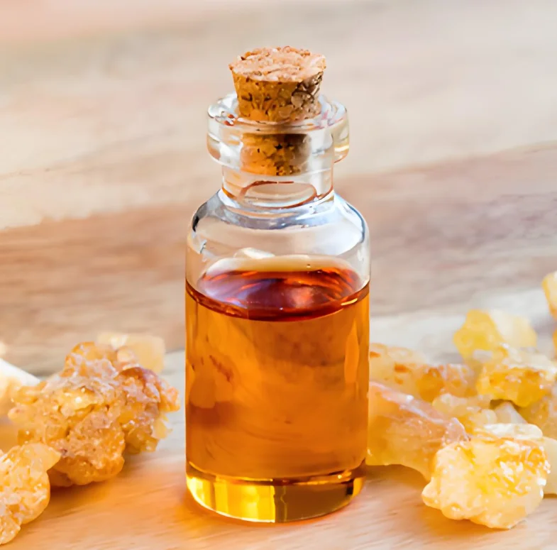 OEM Private Label Therapeutic Grade Organic 100% Pure Natural Single Frankincense Extract Essential Oil Boswellic acid 65% 90%