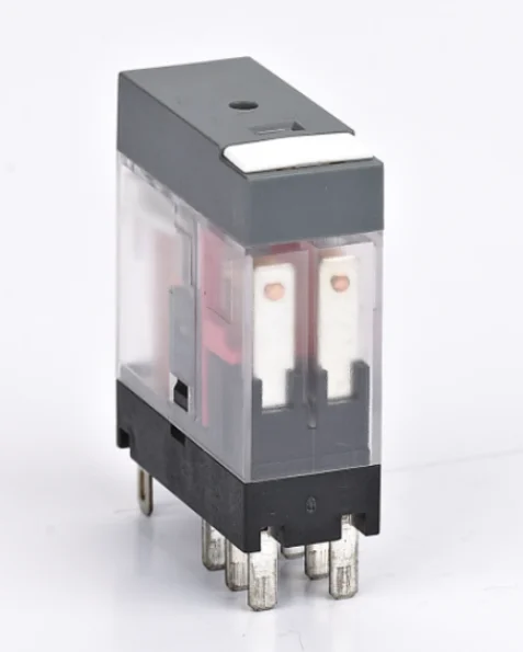 Универсальный миниатюрный реле 12 А 24 В