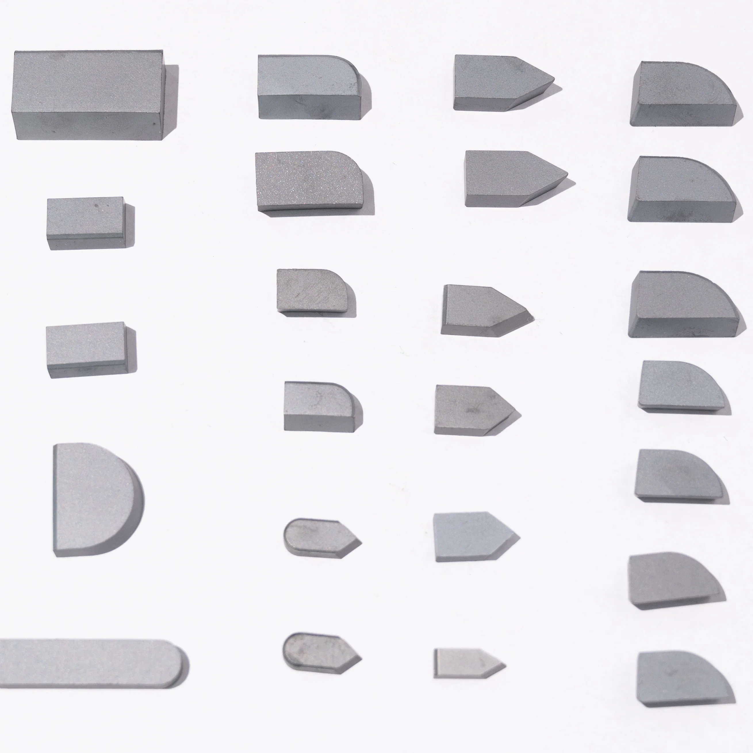 YT5 YT15 Cemented Carbide Brazed Tips Cutter Inserts Soldering Tungsten Carbide Tips