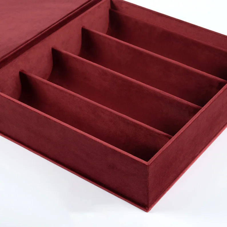 Custom luxury red cardboard box for whisky wine bottle liquor display paper wine box with velvet interior wine gift packaging