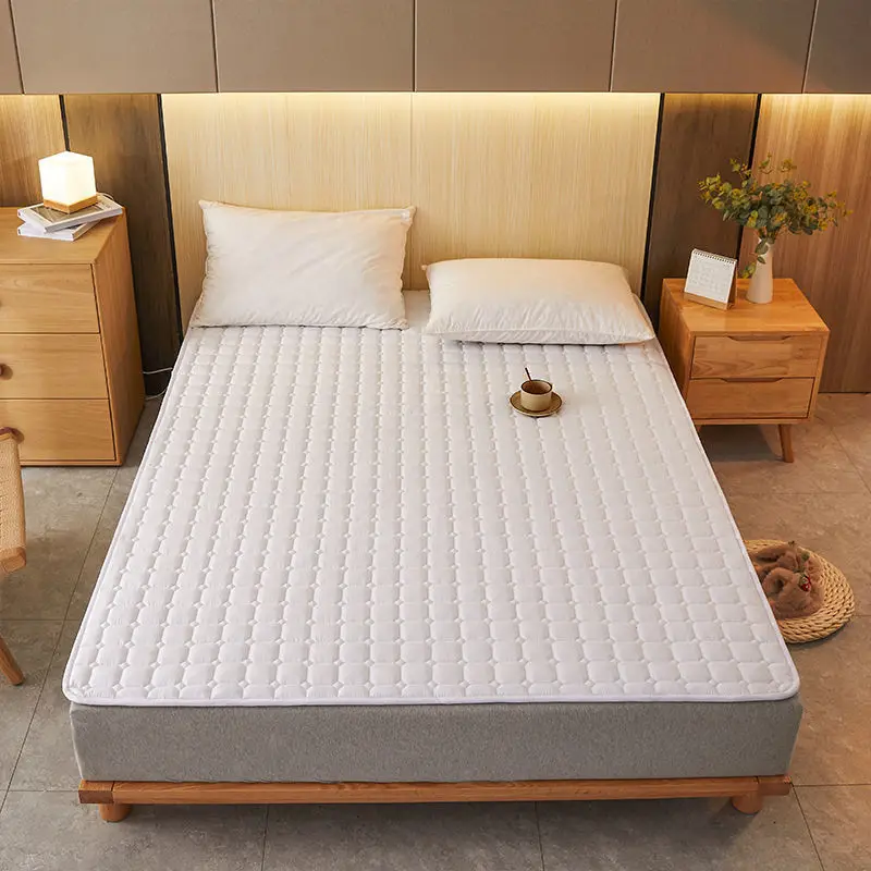 Soft & Comfortable Plastic King Size Mattress Covers Waterproof White Duck Down Bed Cover Mattress Protector