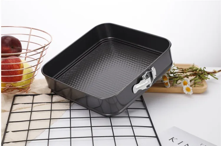 2021 Customized Carbon Steel Nonstick Bakeware Cake Baking Tools Set for Home Loaf Sheet cake Pan set