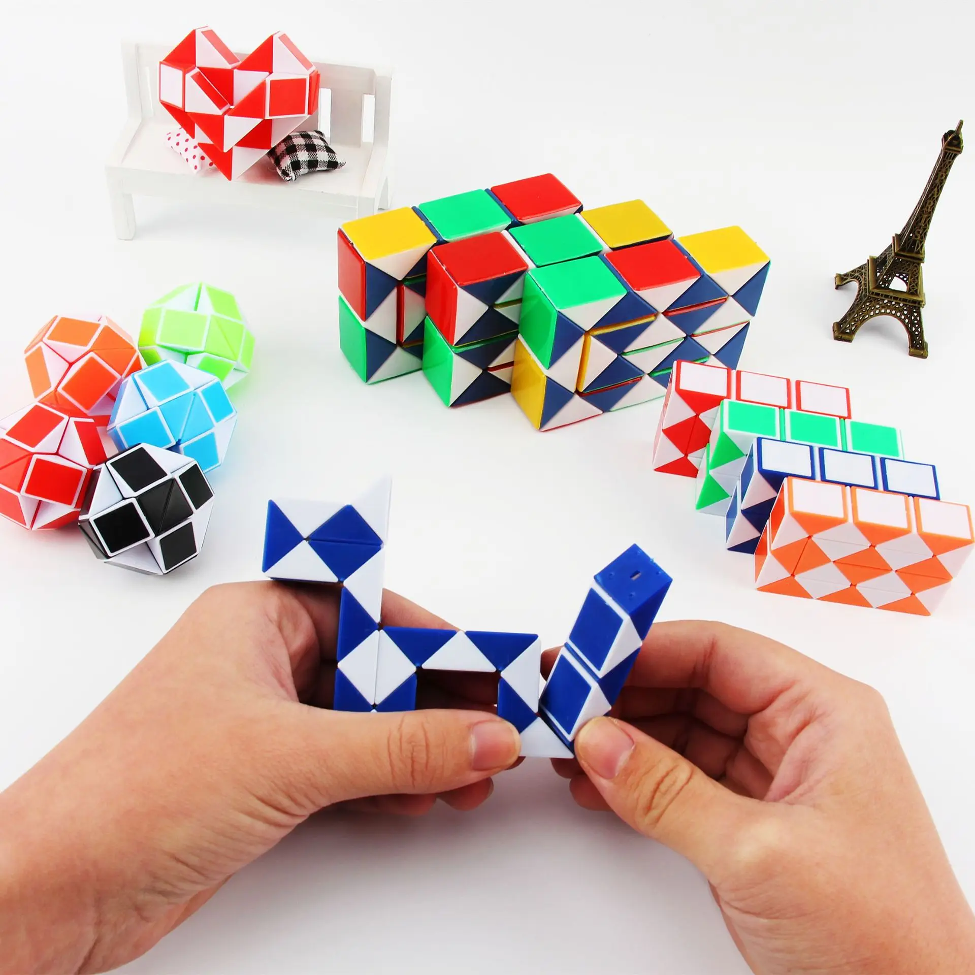 Wholesale small Plastic twisted games wedges Twist Puzzle Brain magic ruler Cubes 3d snake puzzle cube for kids