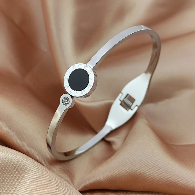 Fashion gold silver stainless steel Roman numeral gold bangles 18k women bangle bracelet For Women Wholesale N2311175