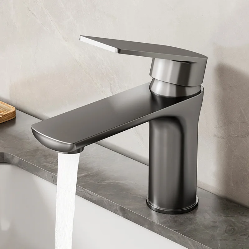 Modern Factory Custom Stainless Steel Bathroom Wash Basin Faucet Single Handle Hot Cold Deck Mounted Bathroom Sink Mixer Faucet