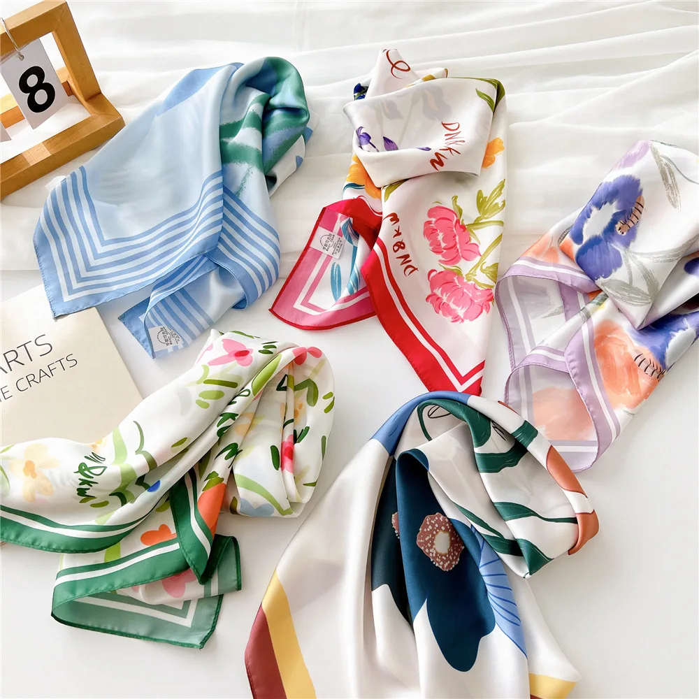 Bandana Custom square Satin Head Luxury Brand Flower Leaves Print on Silk Scarf Digital Printing Scarf for Women Silk Scarf
