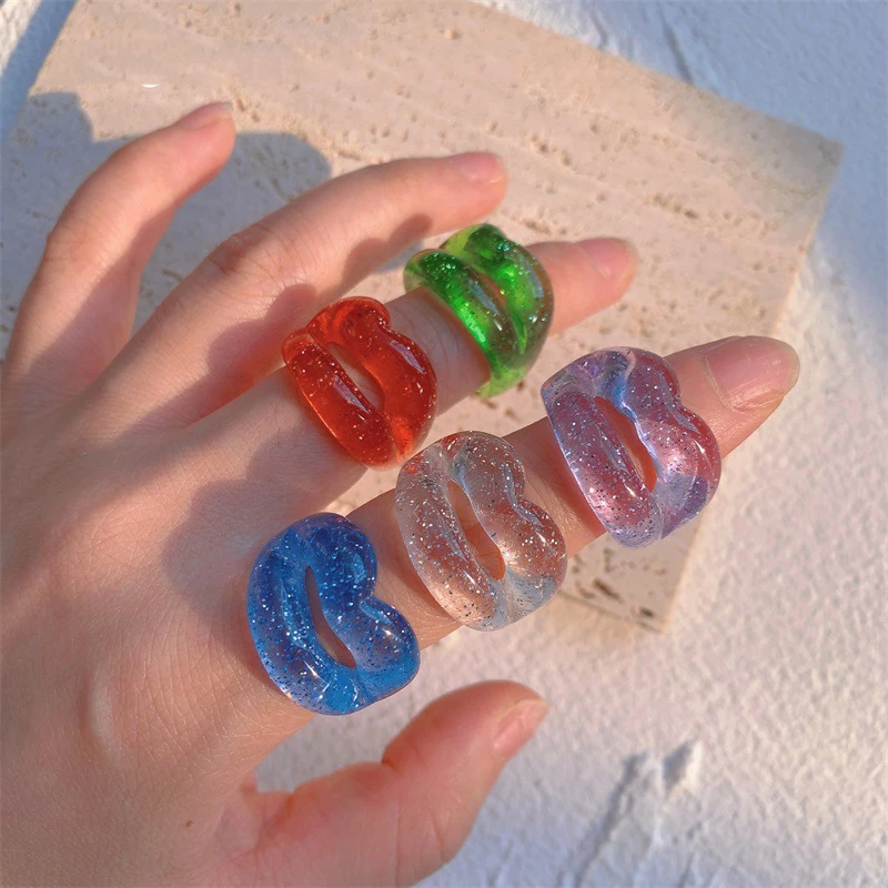 New Fashion Lovely Mouth Acrylic Ring Geometric Colorful Glitter Lip Shape Ring Chunky Resin Women Finger Jewelry