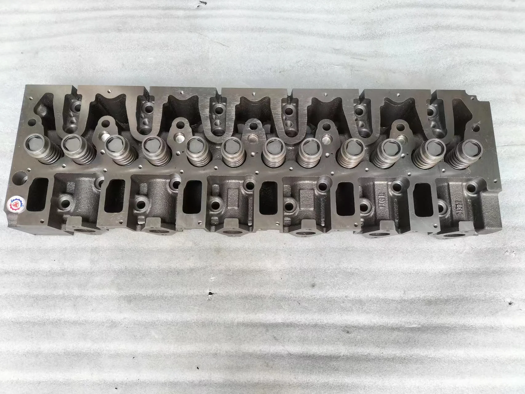 Excavator Parts EC210 D6E D6D For ENGINE CYLINDER HEAD 20941118