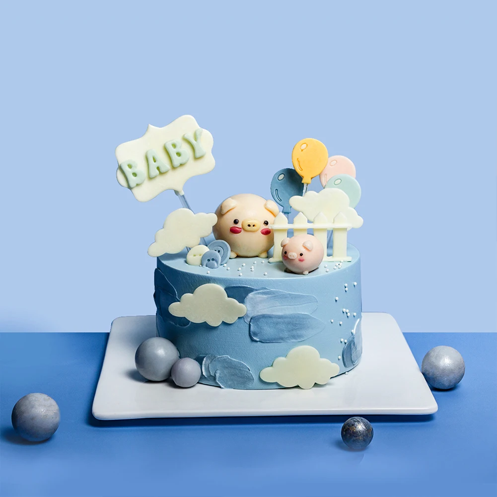 
Baby Card White Fence 3D Pig Multi Color Gray Ball Decorate Milk Chocolate 