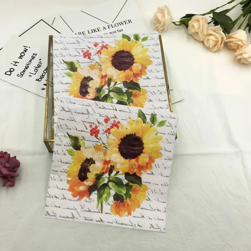 Customized High Quality 25*25cm 2 Ply Disposable Printed Paper Napkins With Logo