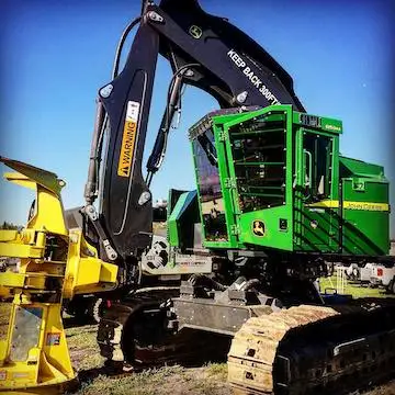 X870D Feller Buncher