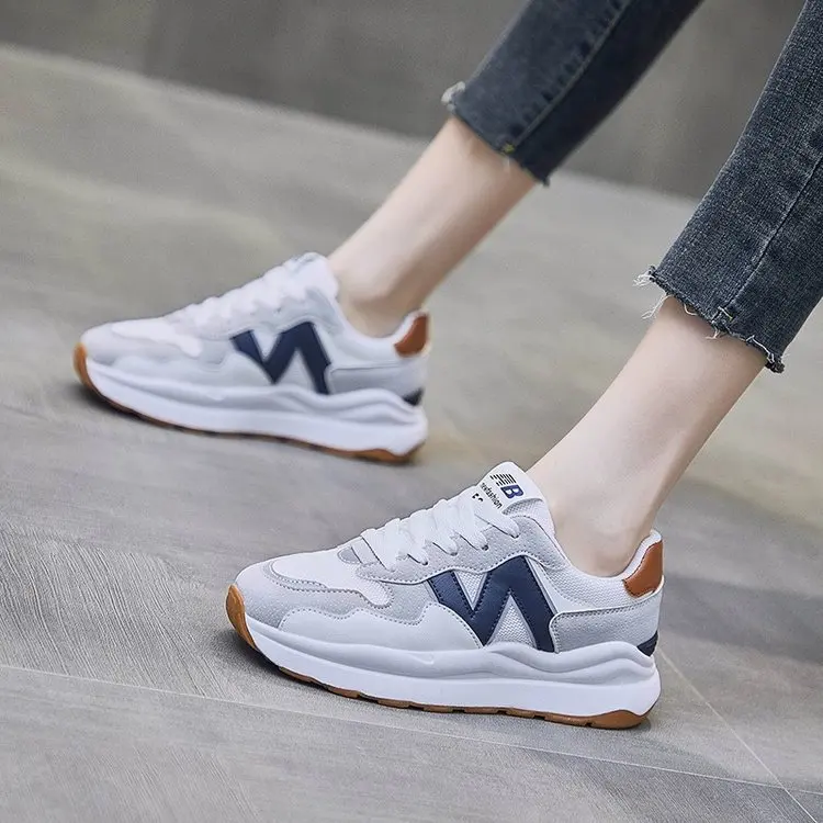 Wholesale Candy Colors Non-Slip White Lady Casual Sneakers Fashion Trend Ladies Shoes Flat