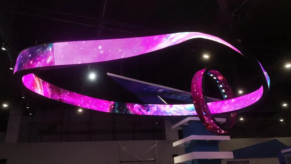 Chinese Videos Flexible Display Screen Hd Full Color Advertising Led Sign Digital Signage Soft Flexible Led Display Panels