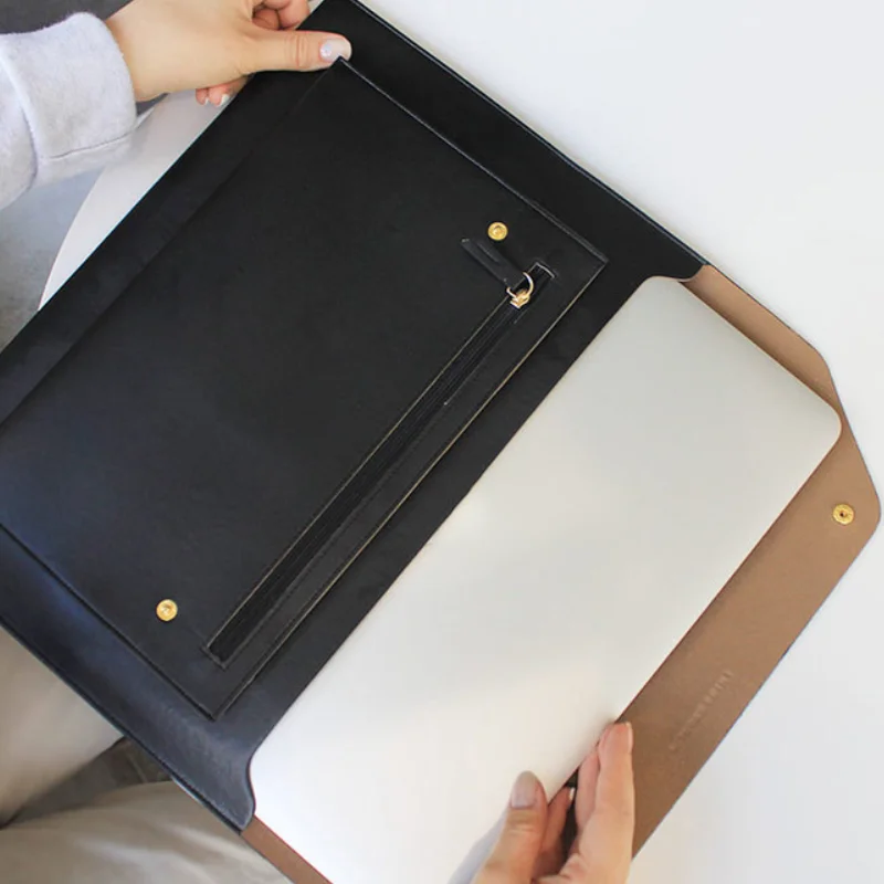 2023 Personalized PU Leather Laptop Bag Protective Laptop Pouch Storage Bags 13 Inches Flat Laptop Pouch Case