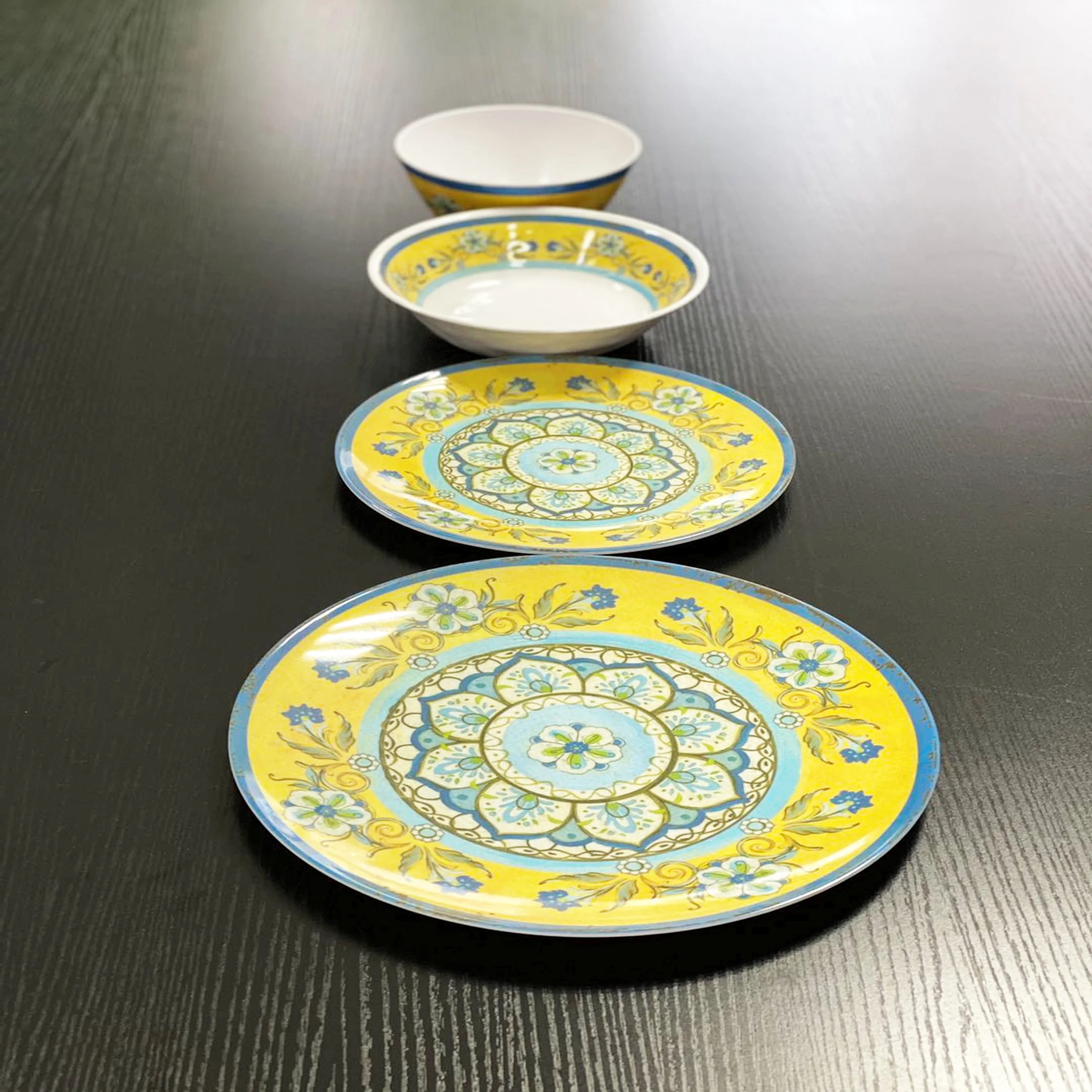 Deluxe  melamine dinner set luxury tableware - 12PCS  Melamine Dinnerware Set Yellow