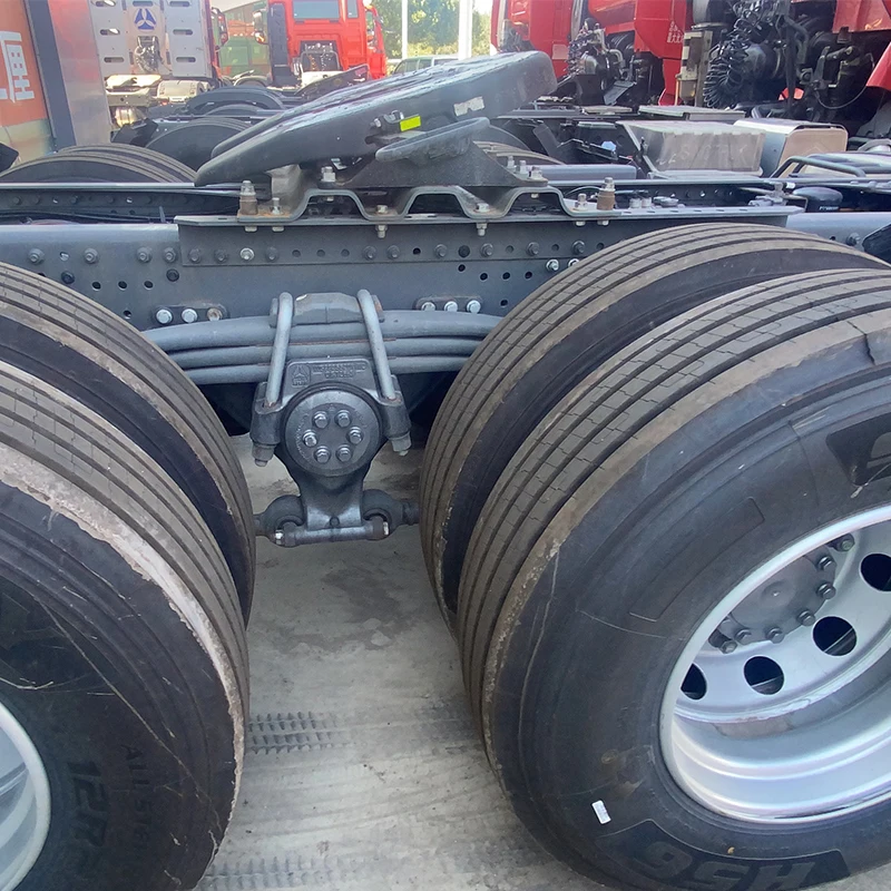 SINOTRUK SITRAK 6*4 540hp Tractor head 40 tons Trucks trailer  for construction transport