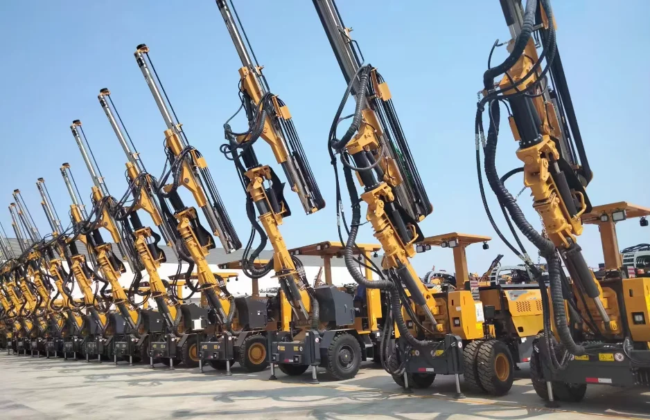 Chinese brand Three Boom Drilling Jumbo XTD3130 With 191kW engine