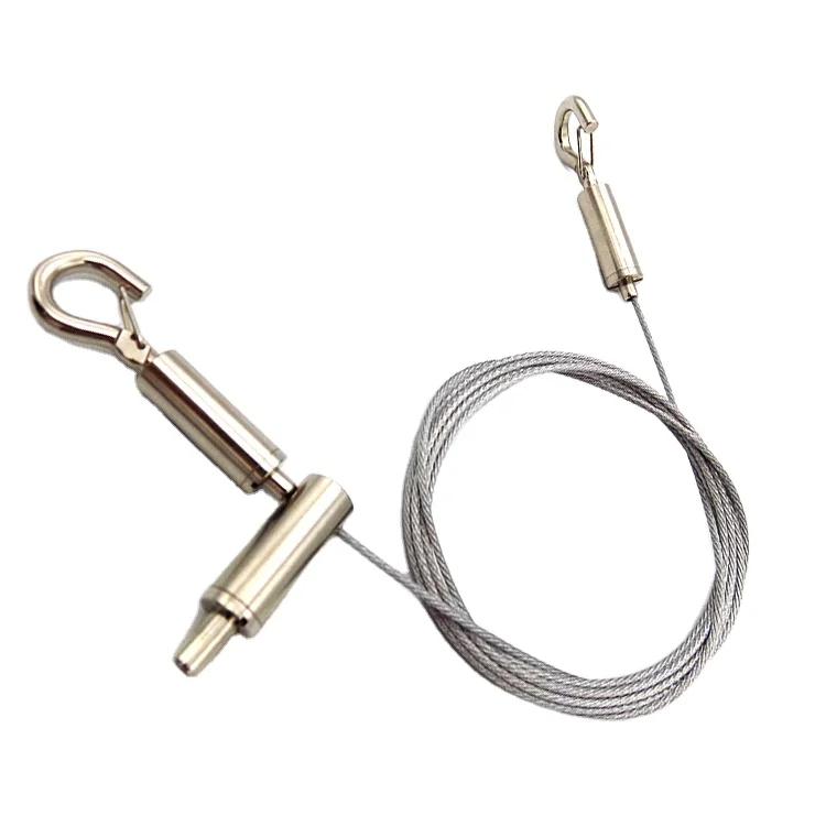 Специализируется на изготовлении вешалок с оцинкованной стальной проволокой для подвесных