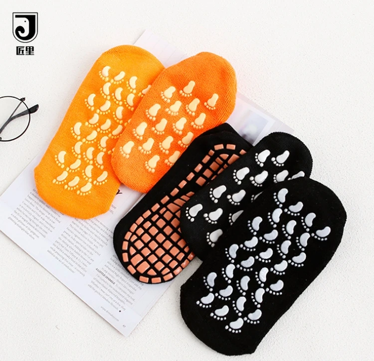 JL-Y013 оптовая продажа на заказ Батутный парк носки для продажи