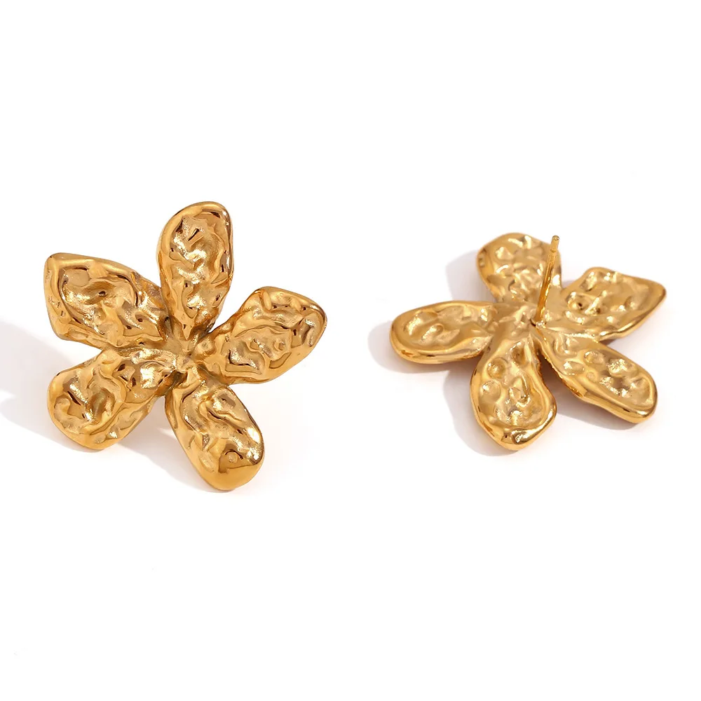 2024 New Product Retro Explosive Earrings Stainless Steel Plated 18K Gold Cast Hammer Pattern Five Flower Earrings Female