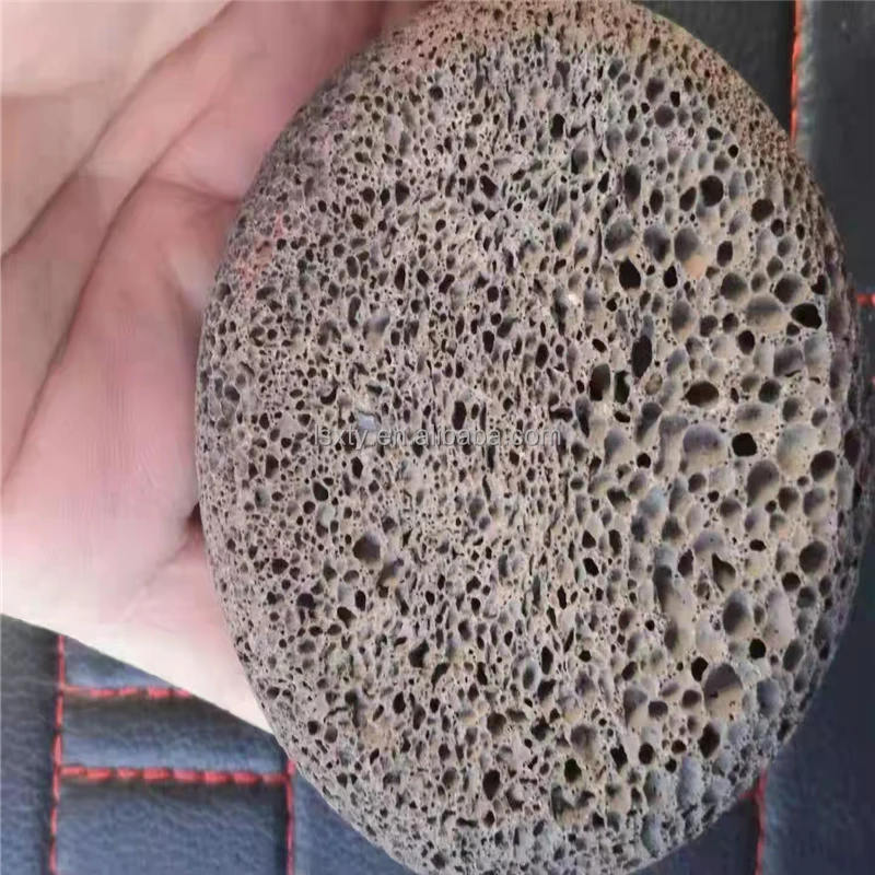 Factory Wholesale Foot Callus Exfoliating Natural Earth Lava Pumice Stone with Hole Rope