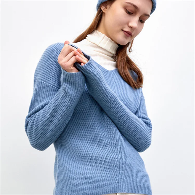 Womens high fashion V-neck pullover cashmere sweater knitwear
